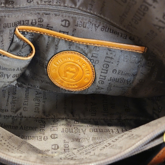 Etienne Aigner Camel Brown Leather Showlder bag - Picture 16 of 16